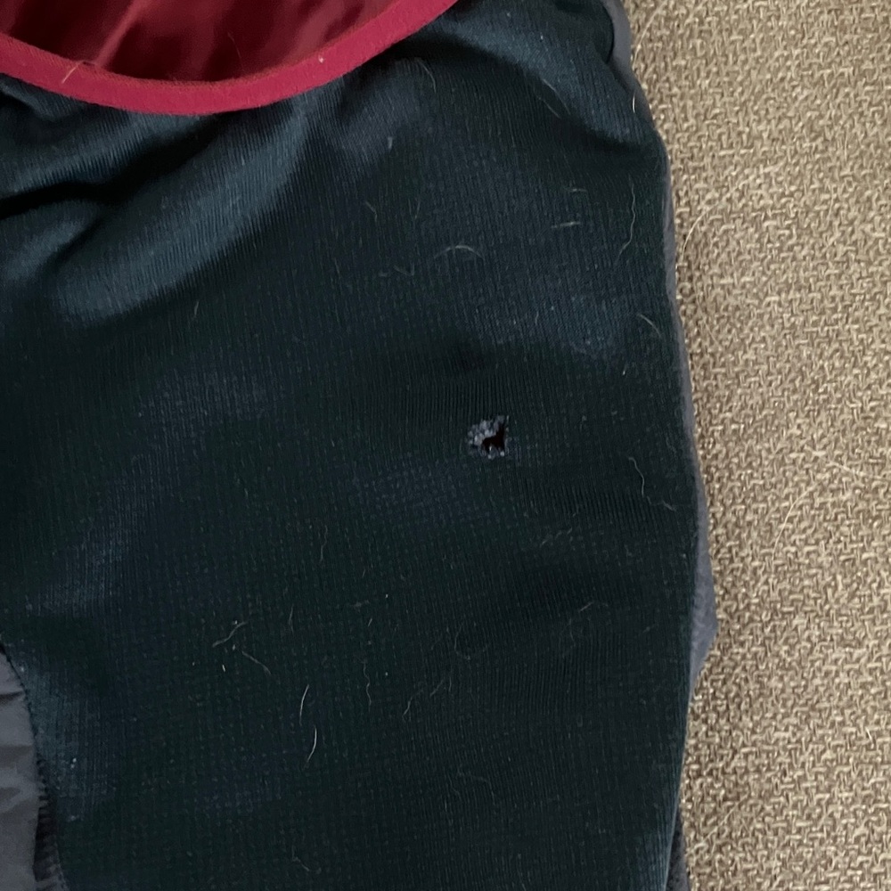 Women’s Arc'teryx Black Vest with Red Highlights. M *Read description* - Picture 5 of 5